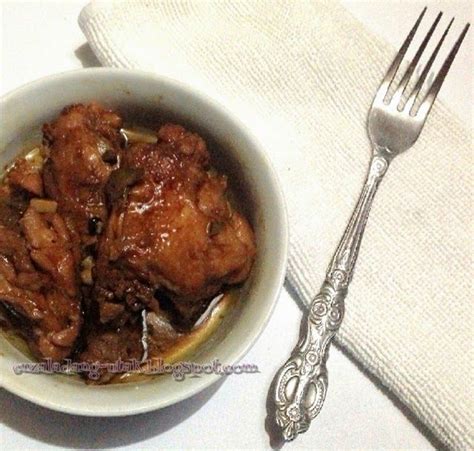 Adobong Manok Recipe (Filipino chicken in vinegar .
